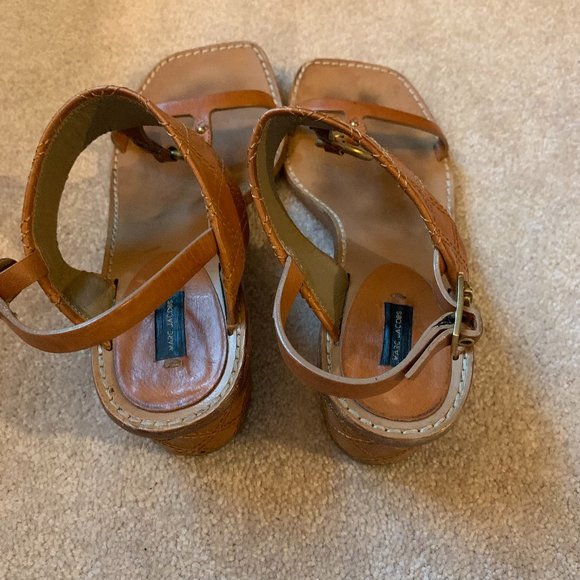 Marc Jacobs Leather Block Heel Embroidered Ankle Strap Sandals 8 - Picture 3 of 12